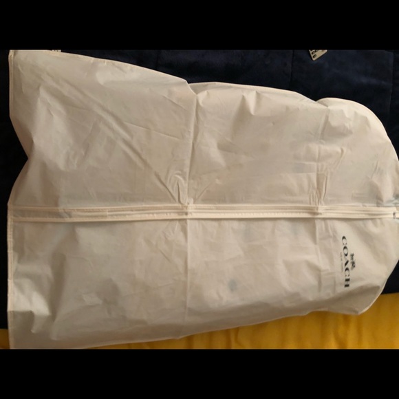 Coach belted trench - Picture 4 of 4